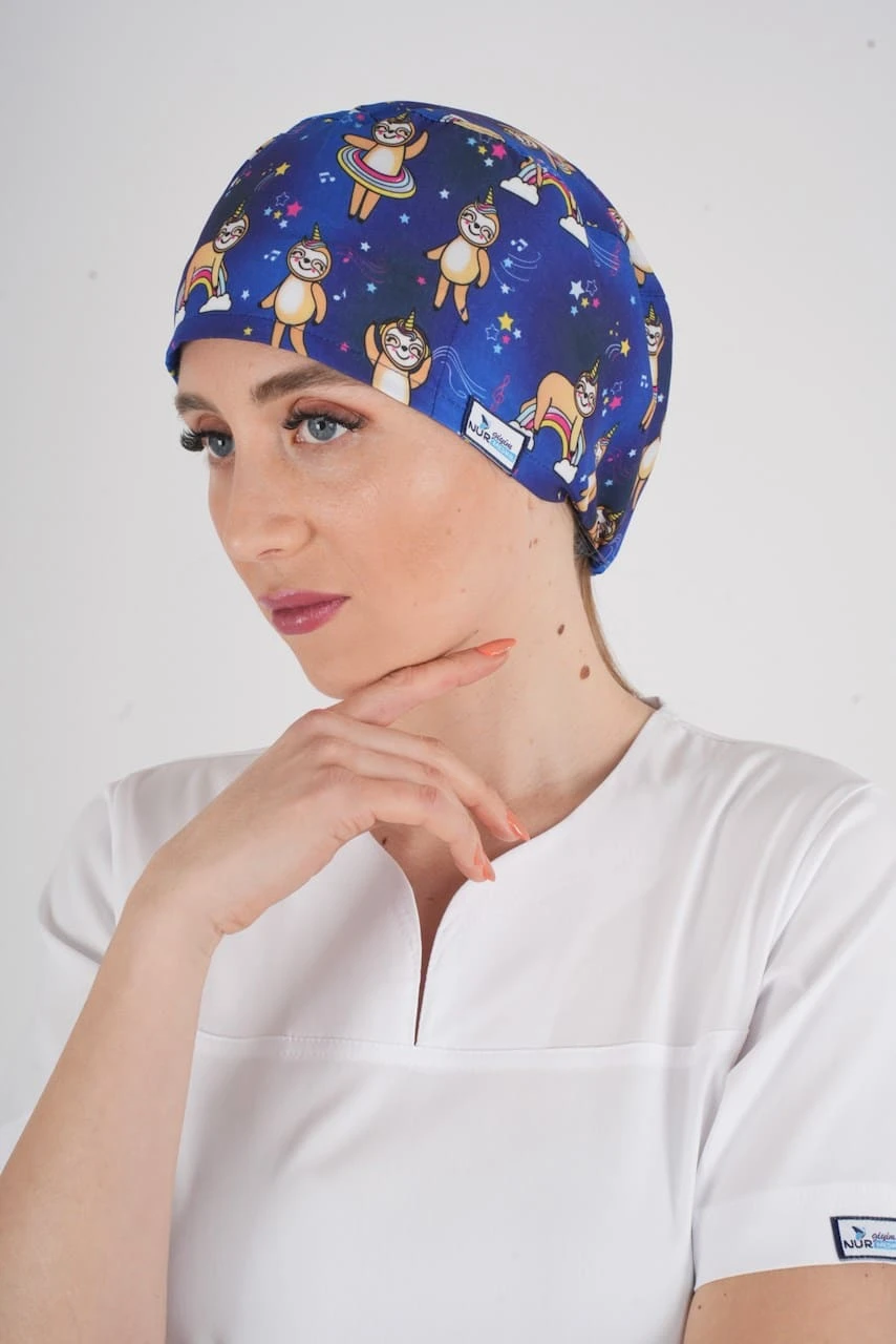 کلاه جراحی طرح Stars Club — محصول Cizgi Medikal